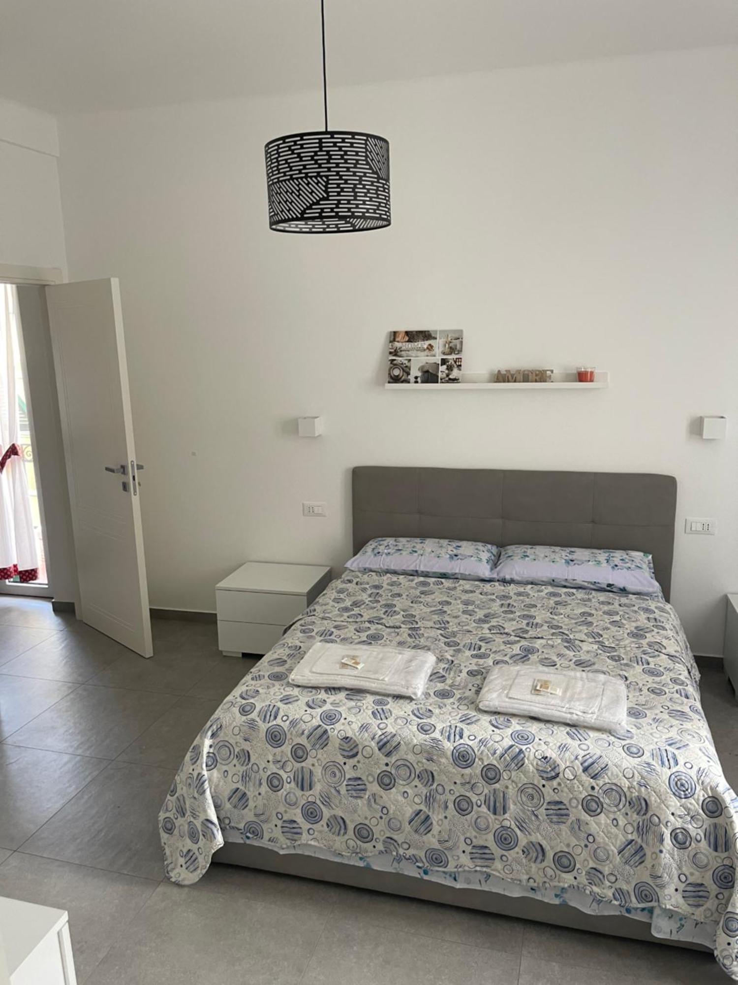 Deluxe Apartment Self Check In Parking Janov Exteriér fotografie